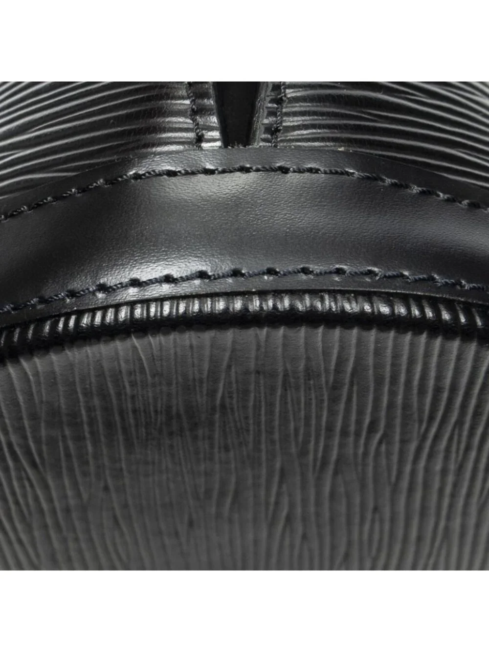 Louis Vuitton Cluny Black Epi Shoulder